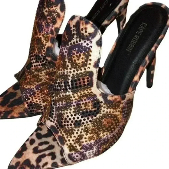 Cape Robbin Leopard
Stiletto Crystalized Mule - Picture 2 of 5